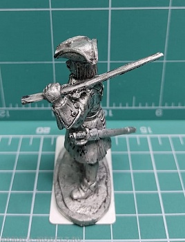 4207ТБ ВИМ, пехота русской армии Петра 1, пеший мушкетер держащий ружье на плече, 54 мм 4207ТБ ВИМ, пехота русской армии Петра 1, пеший мушкетер держащий ружье на плече, 54 мм