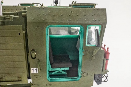 01082P TEL of RS-12M1 Topol-M Trumpeter