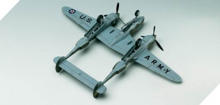 12208 Самолет  P-38F a Academy