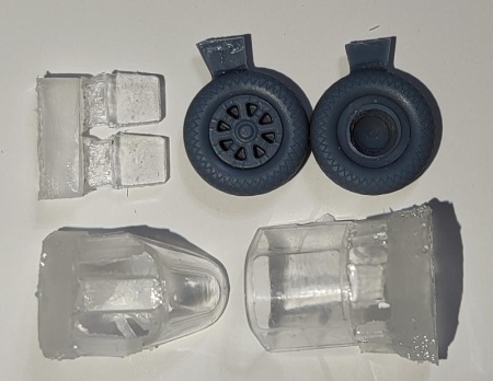 72018 F6F-5 Hellcat  палубный истребитель InScale