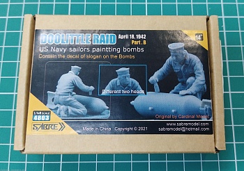 4803SBR DOOLITTLE RAID Part.B - US Navy sailors paintting bombs 4803SBR DOOLITTLE RAID Part.B - US Navy sailors paintting bombs