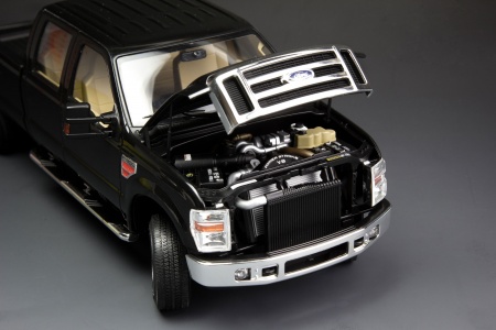 CS-001 Ford F-350 Super Duty Crew Cab Meng
