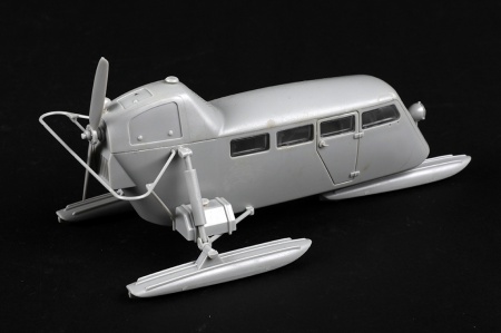 02356P Сборная модель Soviet Aerosan KM-4 Trumpeter