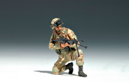 00410P US 101st Airborne Division Crew Trumpeter