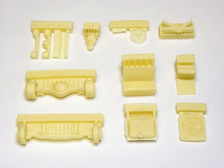 RIM35031 Советский самосвал ЗИС-ММЗ-555, масштаб 1/35 Red Iron