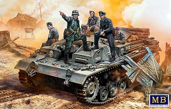 MB35208 Фигуры, Экипаж немецкого StuG III. Период Второй мировой войны. «Их позиция позади того леса!»