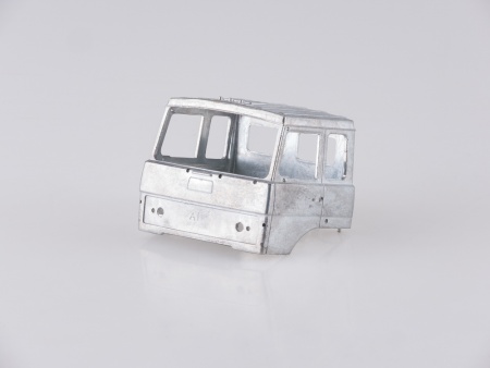 Сборная модель МАЗ-5432 с полуприцепом МАЗ-93971 AVD Models