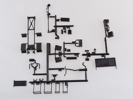 1311AVD Сборная модель КАМАЗ-6540 8x4 самосвал AVD Models