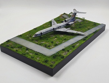 HE-144019 Подставка заброшенный парк Размер 50*30*8см